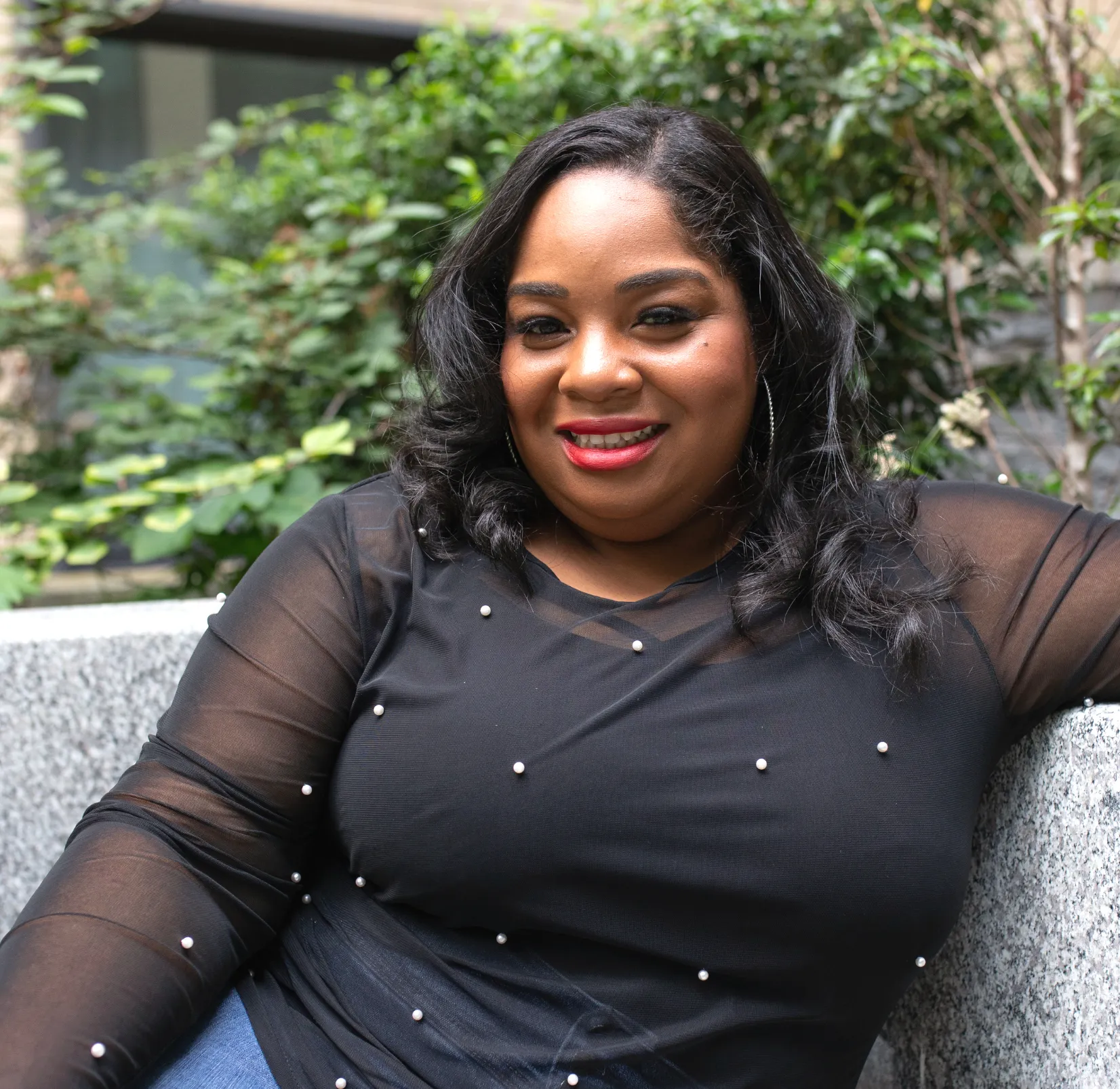 Portrait of Amber Aziza, Company Director at Phare HR