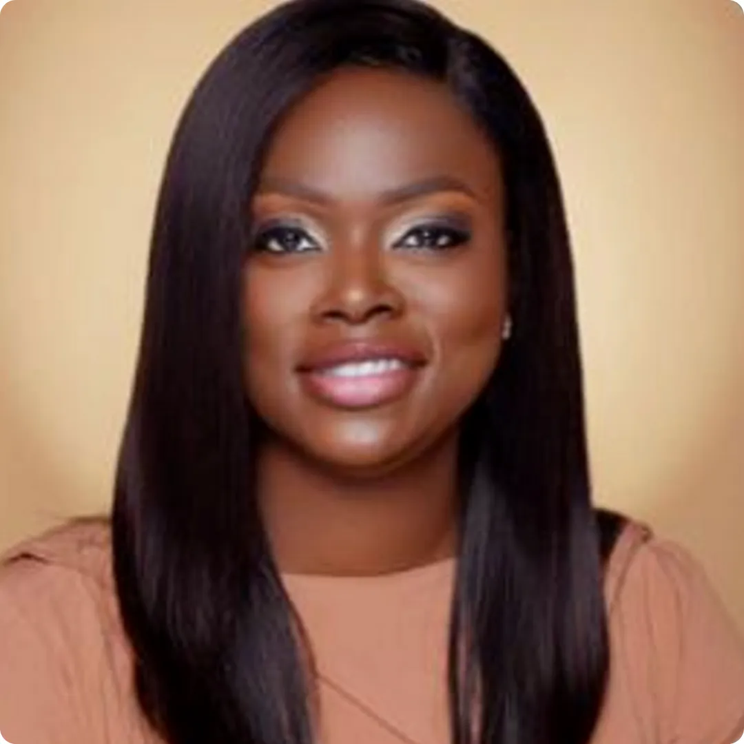 Portrait of Omolola Oshinlaja, HR Consultant at Phare HR
